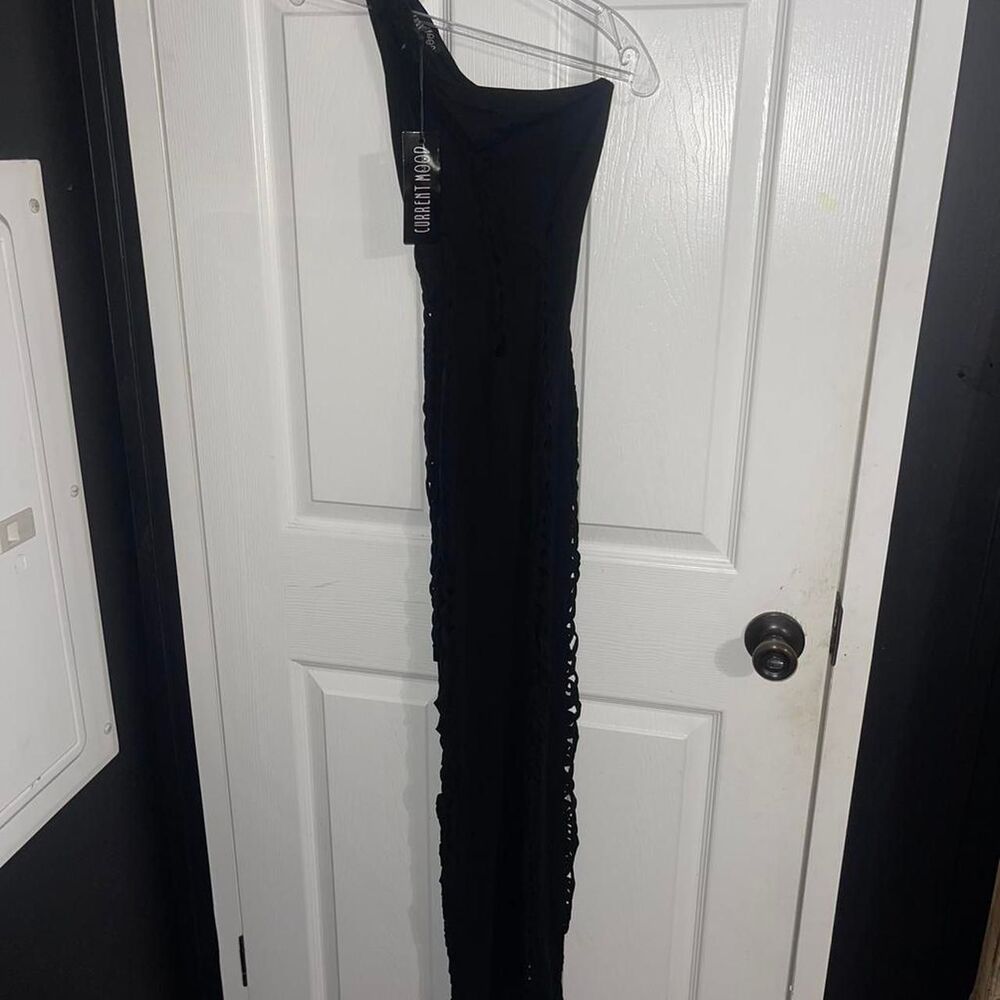 Current-mood Floor Length Cut Out One Shoulder Dress